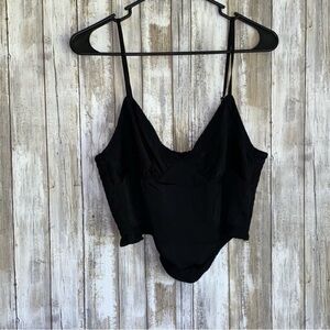 NWT Wild Fable Pointed Front Cami Crop